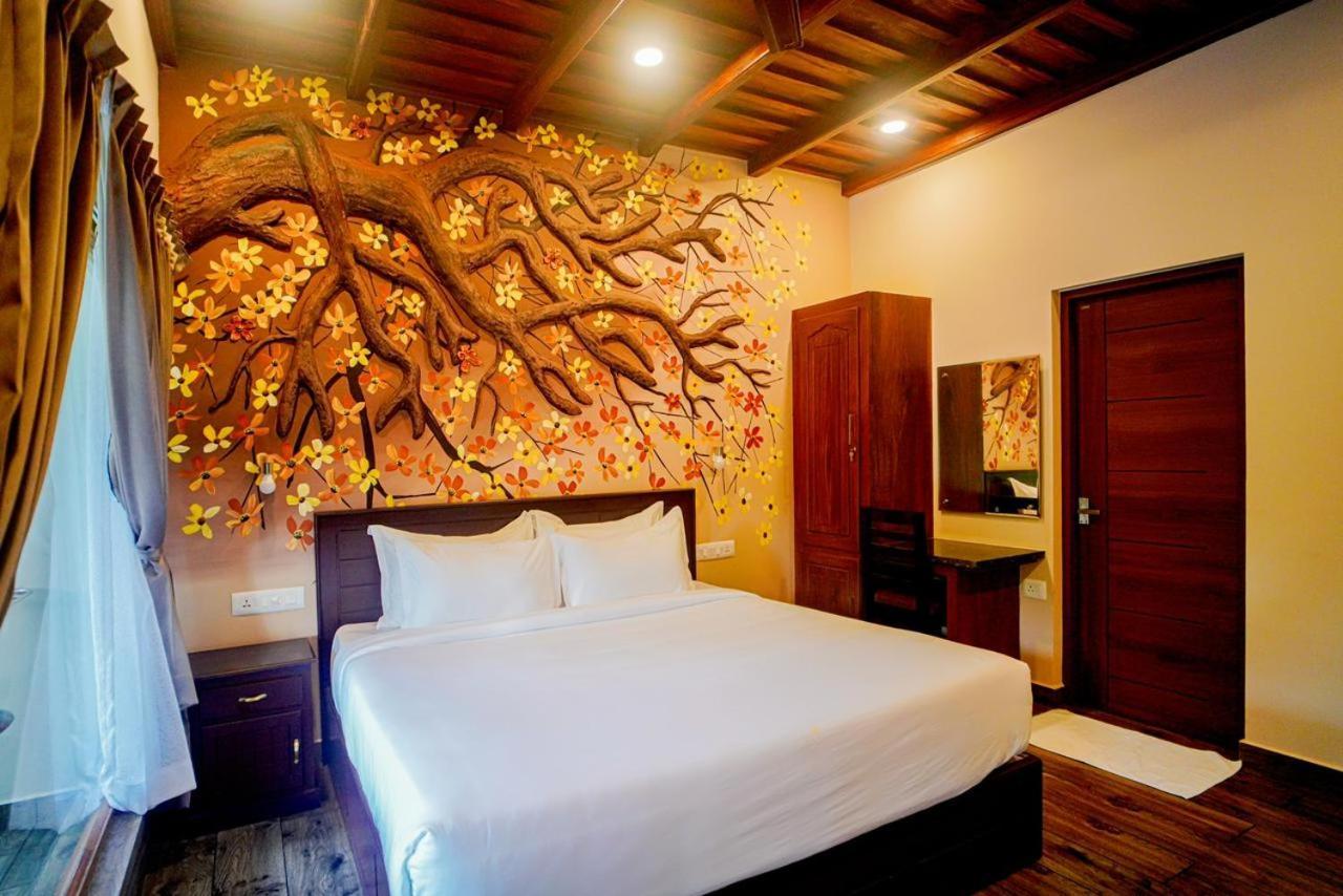 Falcon Riverview Resorts Kuttampuzha Exteriér fotografie
