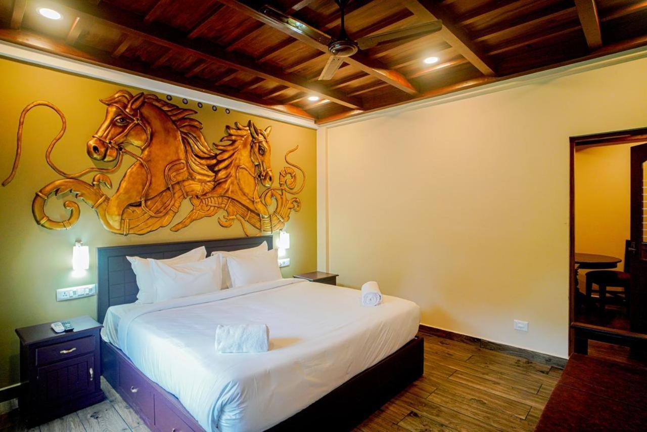 Falcon Riverview Resorts Kuttampuzha Exteriér fotografie